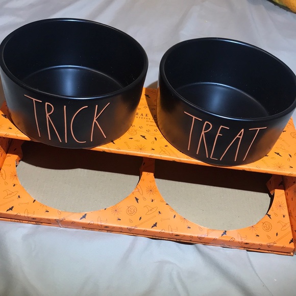Rae Dunn Halloween Pet Bowls - Picture 2 of 5
